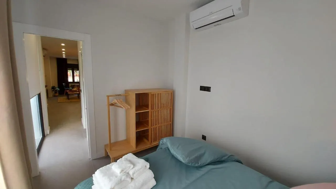 Love Rent4 Malaga City Daire